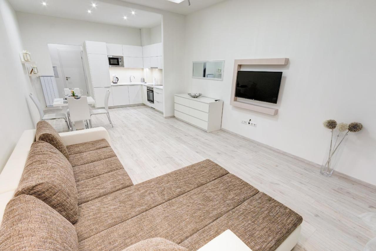 D.five Kiraly Street Superior With View Apartment *